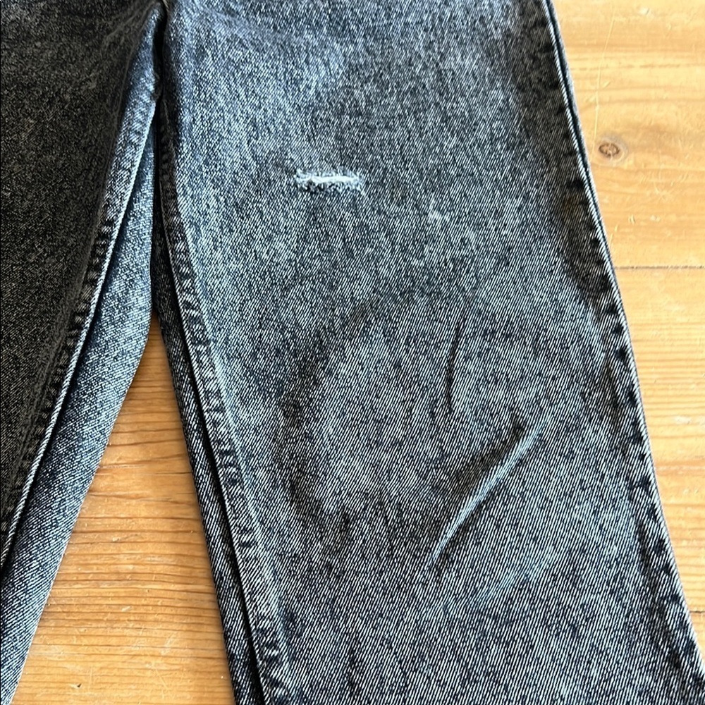 Classic Black Denim Jeans - Picture 7 of 8